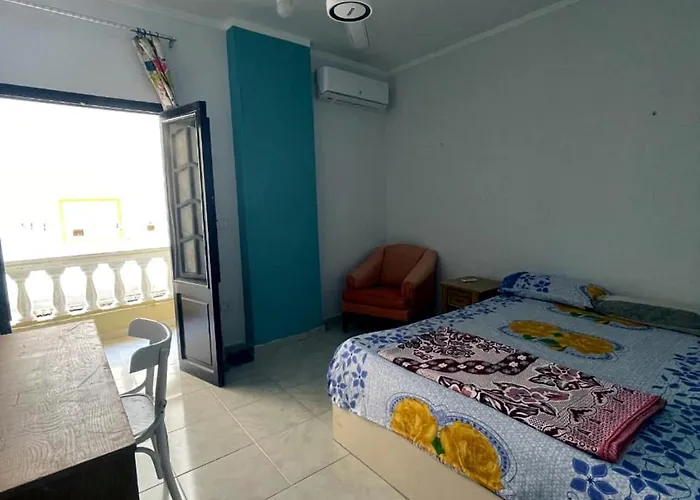 Ostello Room2 A In Of 4 *